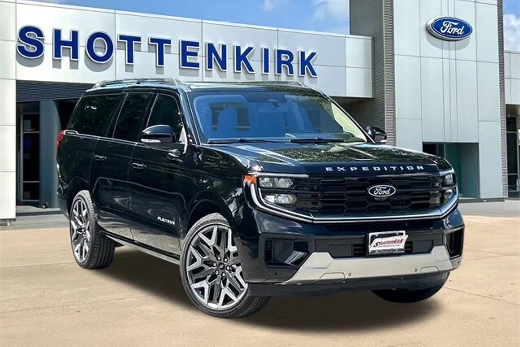 2025 Ford Expedition Platinum MAX photo 1