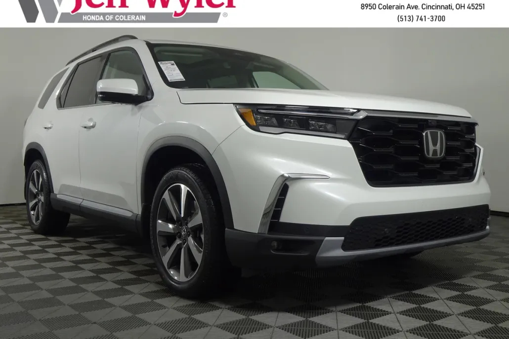 2025 Honda Pilot Elite photo 1