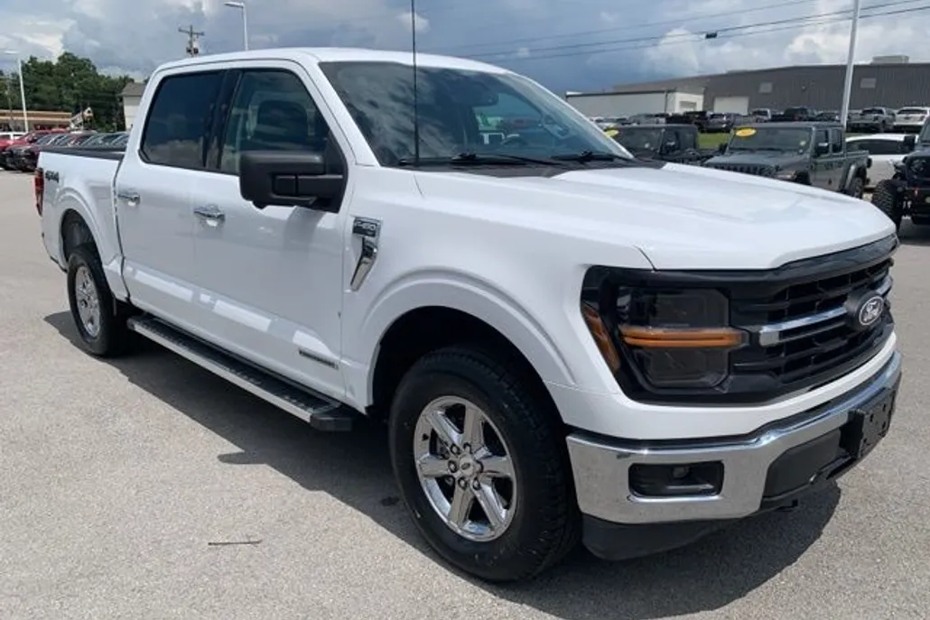 2024 Ford F-150 XLT photo 1