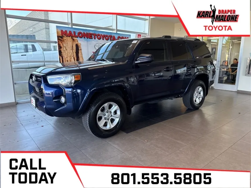 2020 Toyota 4Runner SR5 photo 1