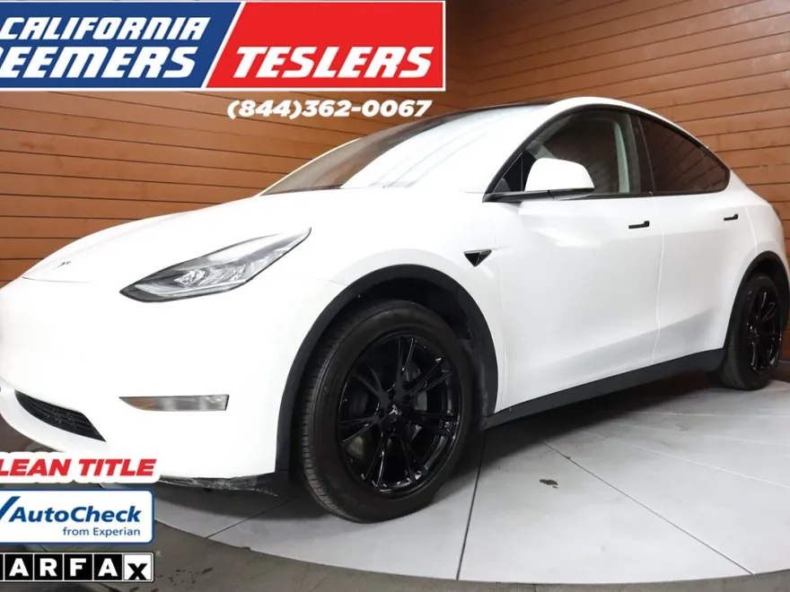 2021 Tesla Model Y Long Range photo 1