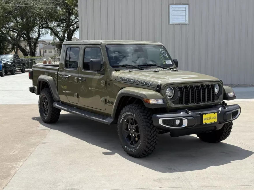 2025 Jeep Gladiator Sport photo 1