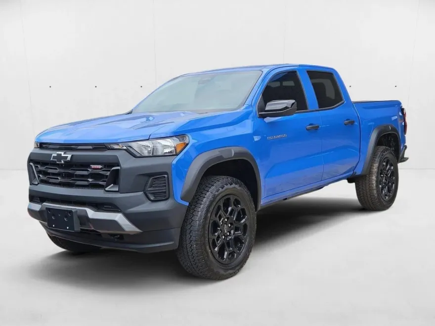 2026 Chevrolet Colorado Trail Boss photo 1