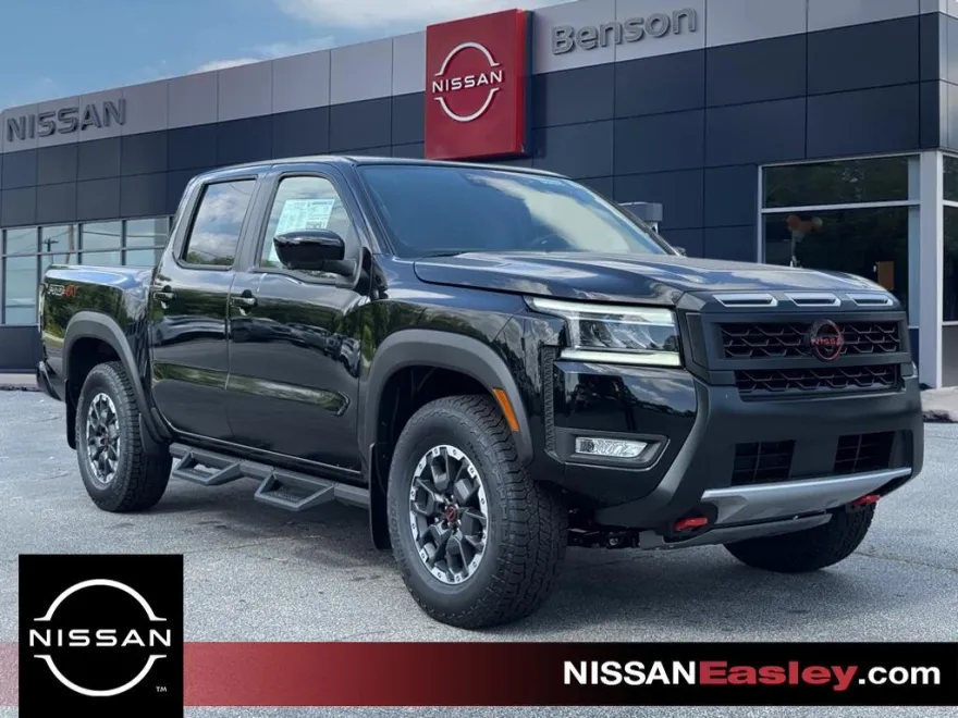 2025 Nissan Frontier PRO-4X photo 1