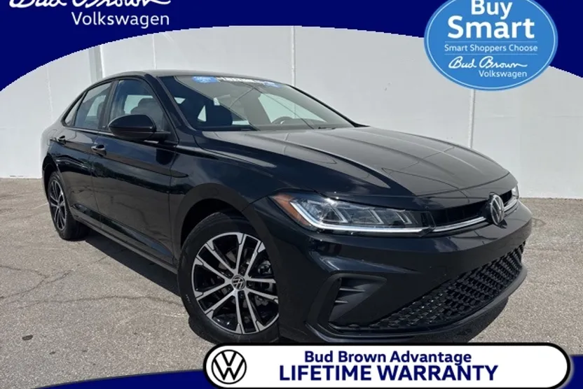 2025 Volkswagen Jetta 1.5T Sport photo 1