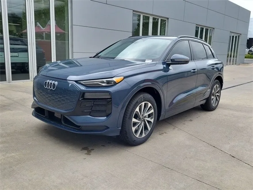 2025 Audi Q6 E-tron Premium photo 1