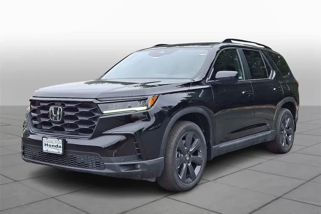 2025 Honda Pilot Sport photo 1