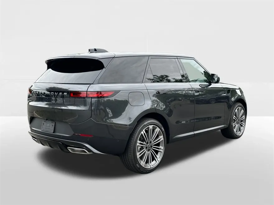 2025 Land Rover Range Rover Sport SE photo 1