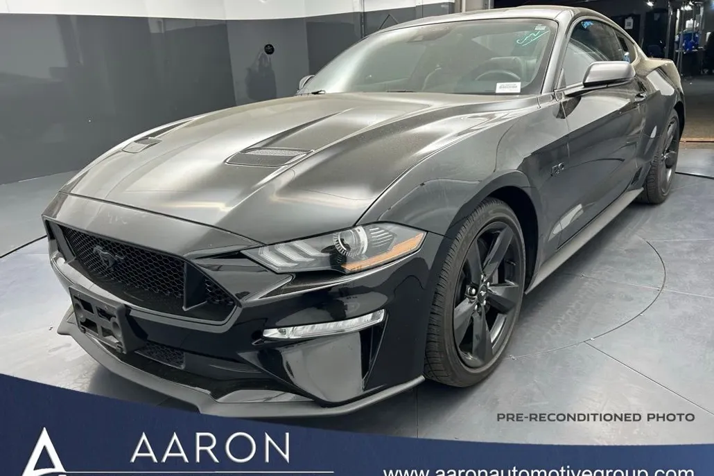 2022 Ford Mustang GT Premium photo 1