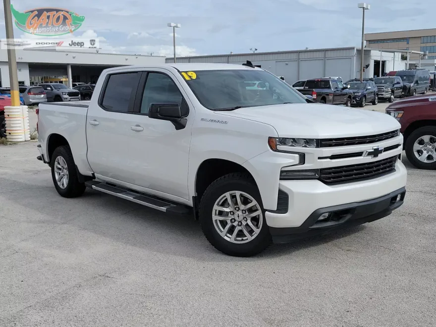 2019 Chevrolet Silverado 1500 RST photo 1