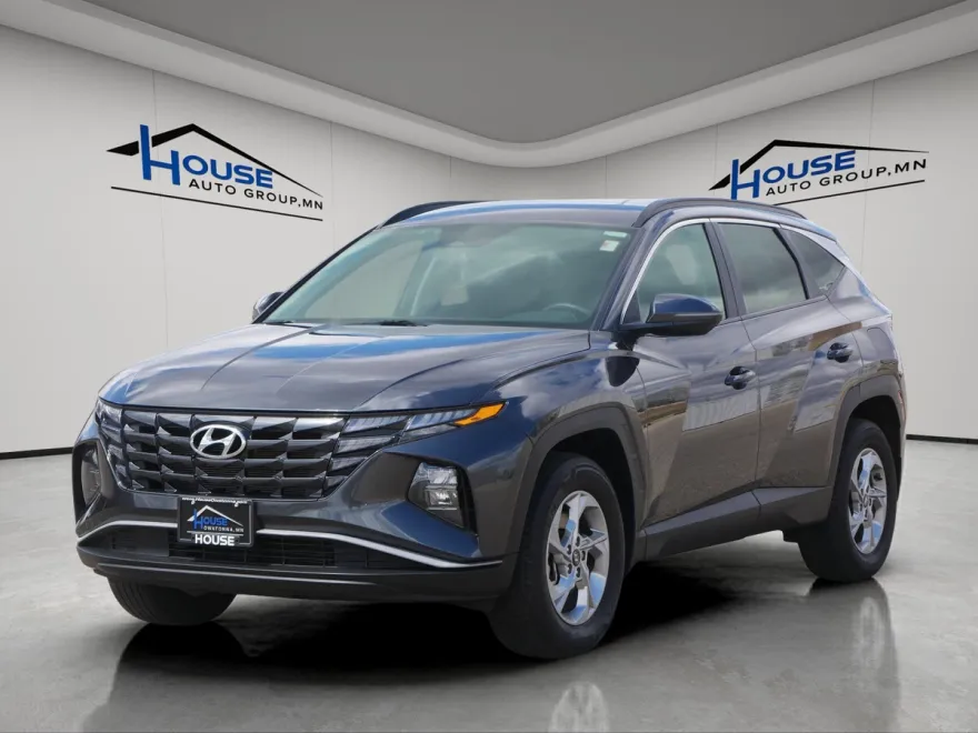 2022 Hyundai Tucson SEL photo 1