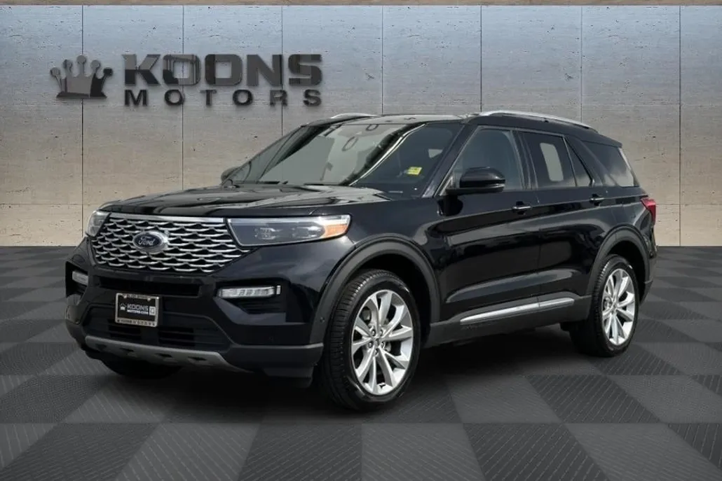 2022 Ford Explorer Platinum photo 1