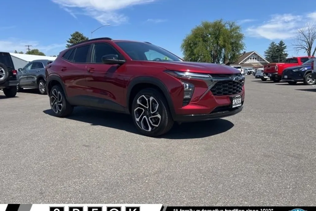 2025 Chevrolet Trax photo 1