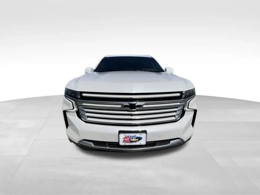 2021 Chevrolet Suburban High Country photo 1