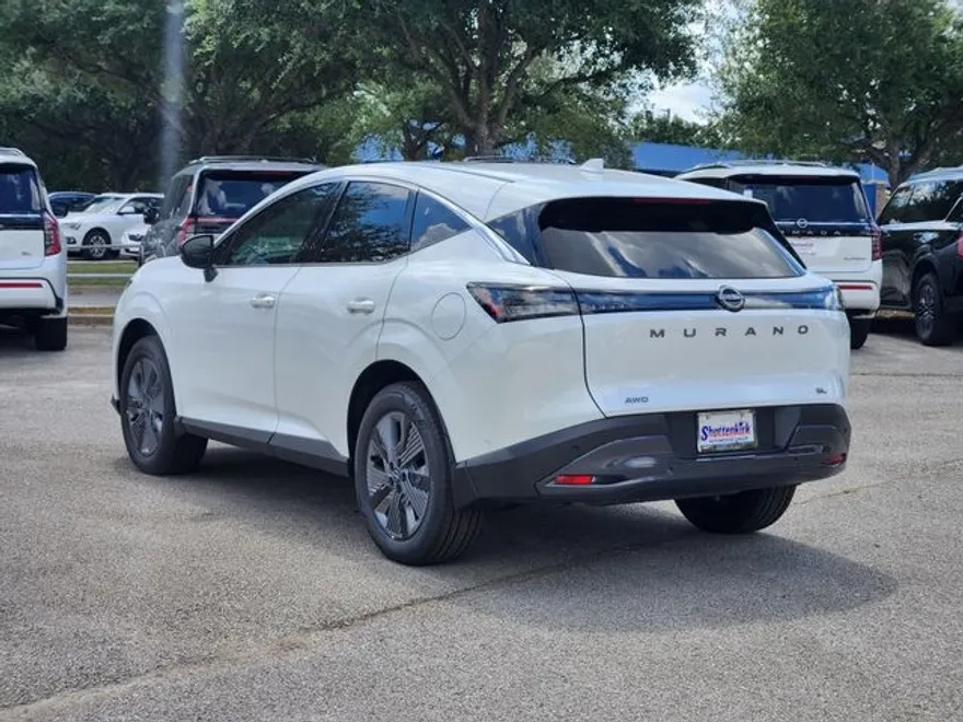2025 Nissan Murano SL photo 1