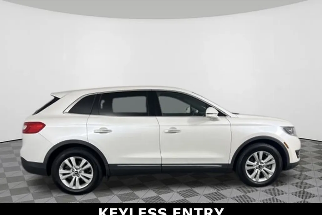2017 Lincoln MKX Premiere photo 1