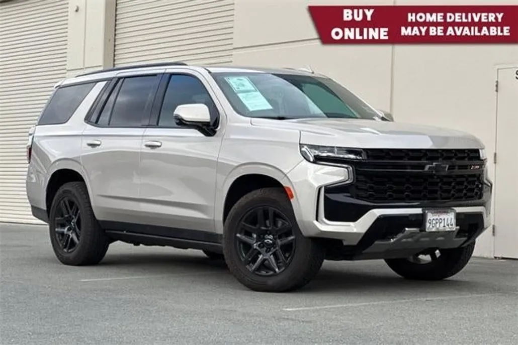 2023 Chevrolet Tahoe Z71 photo 1