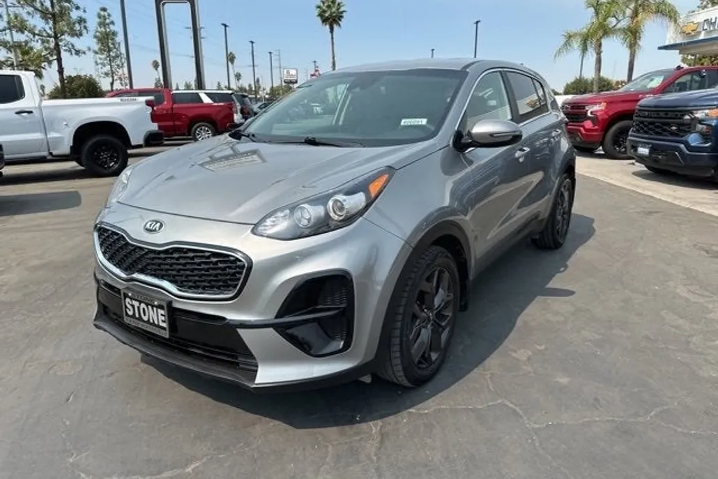 2022 Kia Sportage LX photo 1