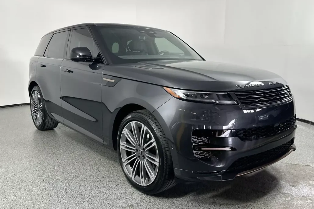 2025 Land Rover Range Rover Sport SE photo 1
