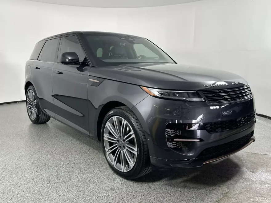 2025 Land Rover Range Rover Sport SE photo 1