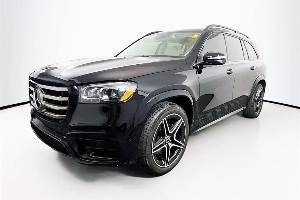 2024 Mercedes Benz GLS 450 4MATIC photo 1