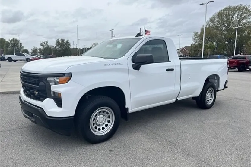 2024 Chevrolet Silverado 1500 photo 1