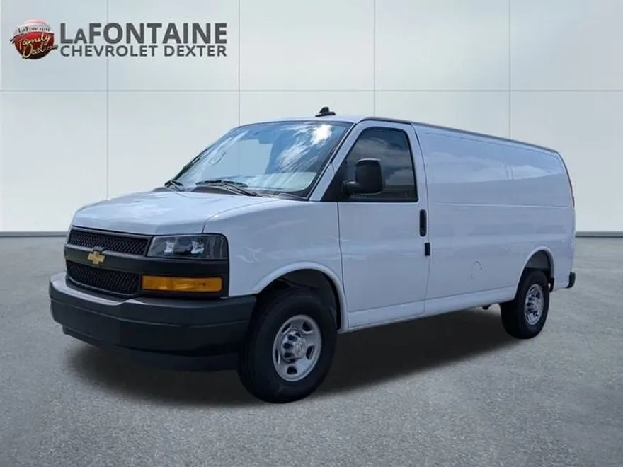 2025 Chevrolet Express Cargo 2500 photo 1