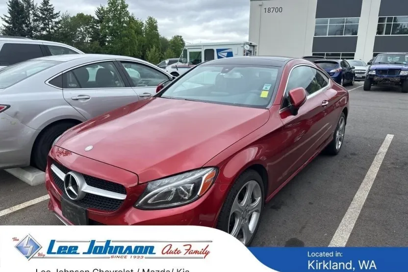 2017 Mercedes Benz C 300 4MATIC Coupe photo 1