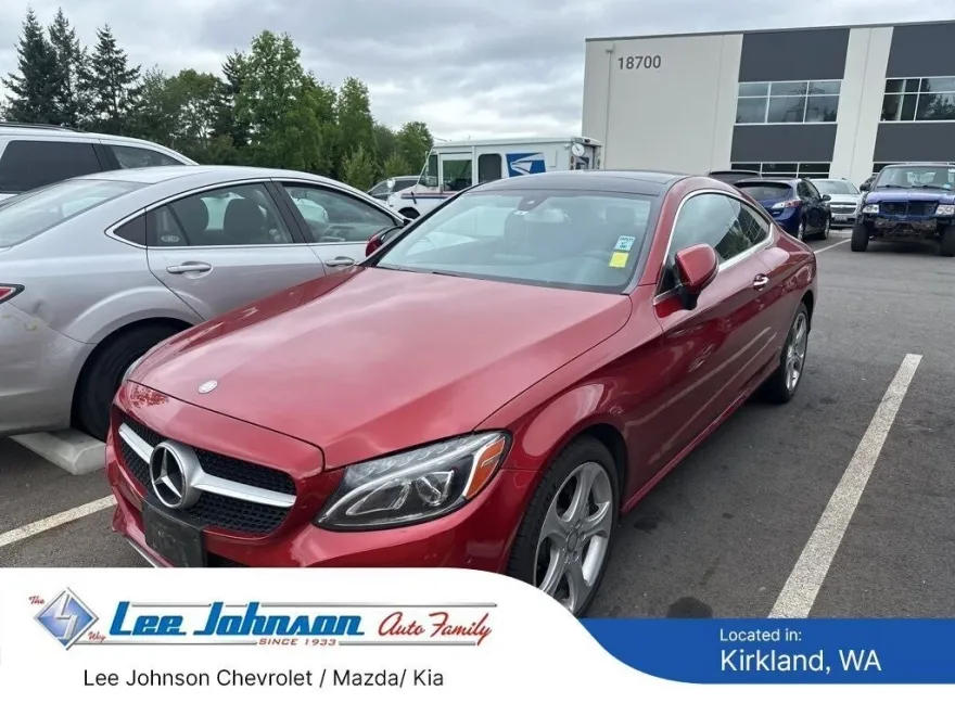 2017 Mercedes Benz C 300 4MATIC Coupe photo 1