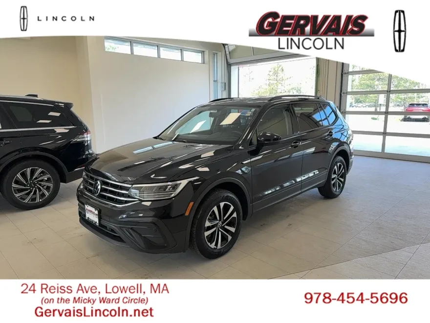 2022 Volkswagen Tiguan S photo 1