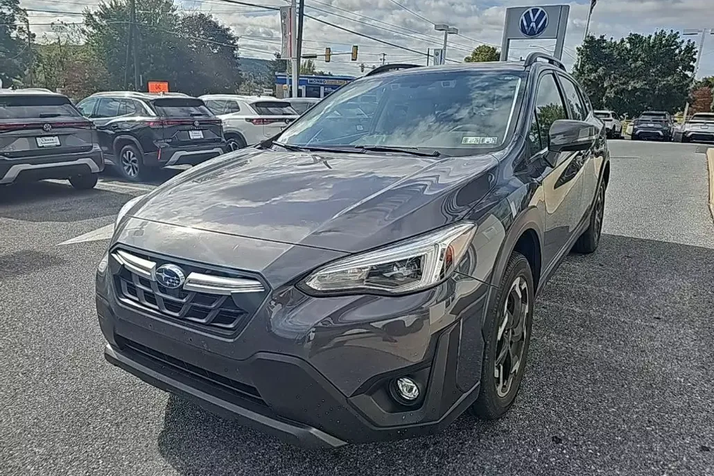 2023 Subaru Crosstrek Limited photo 1
