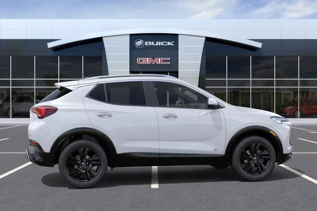 2026 Buick Encore GX Sport Touring photo 1