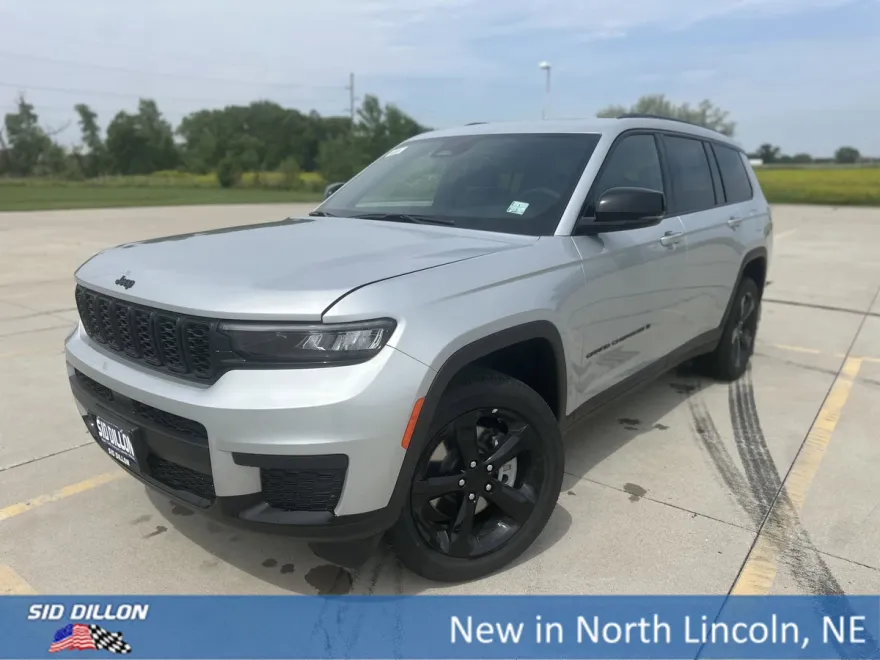 2025 Jeep Grand Cherokee Altitude X photo 1