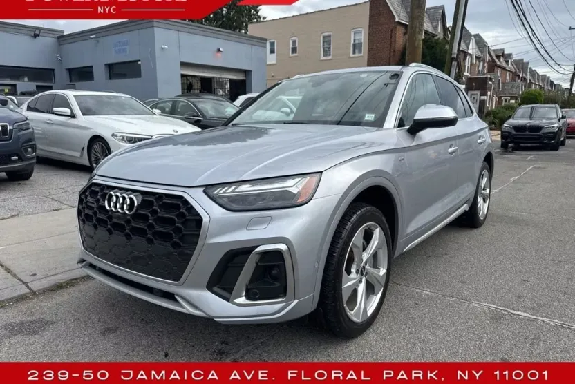 2022 Audi Q5 45 S line Prestige Premium photo 1