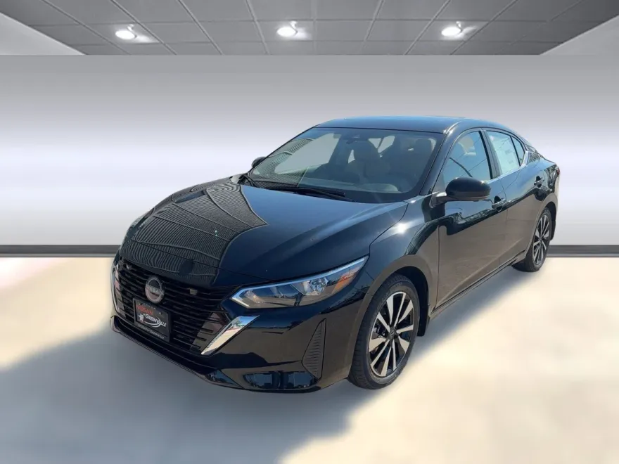 2025 Nissan Sentra SV photo 1