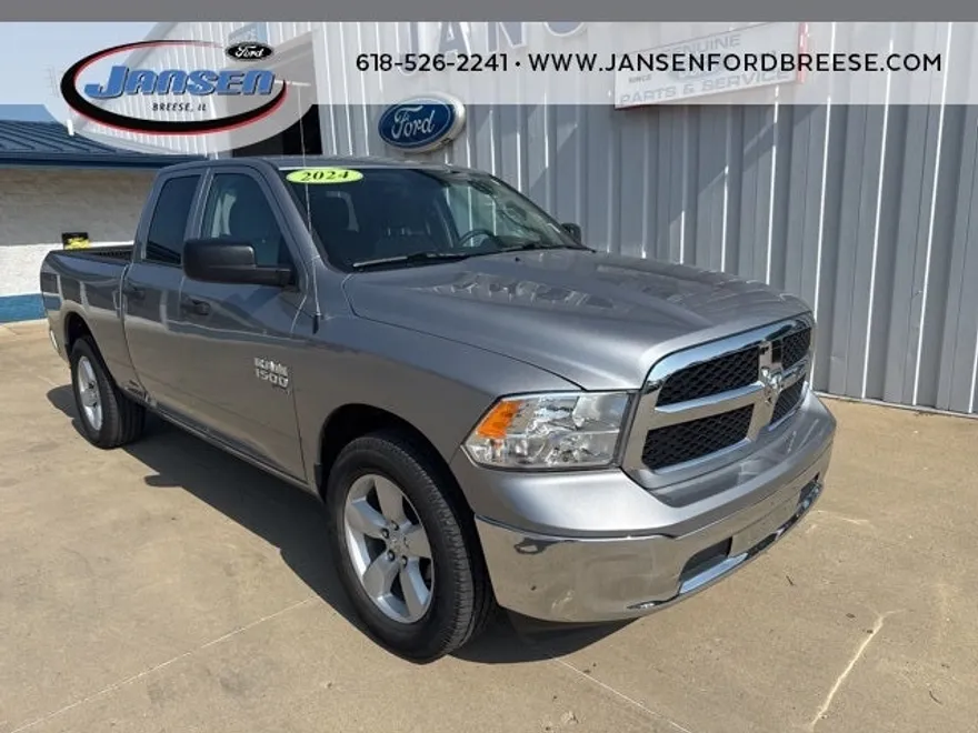 2024 Ram 1500 Classic SLT photo 1