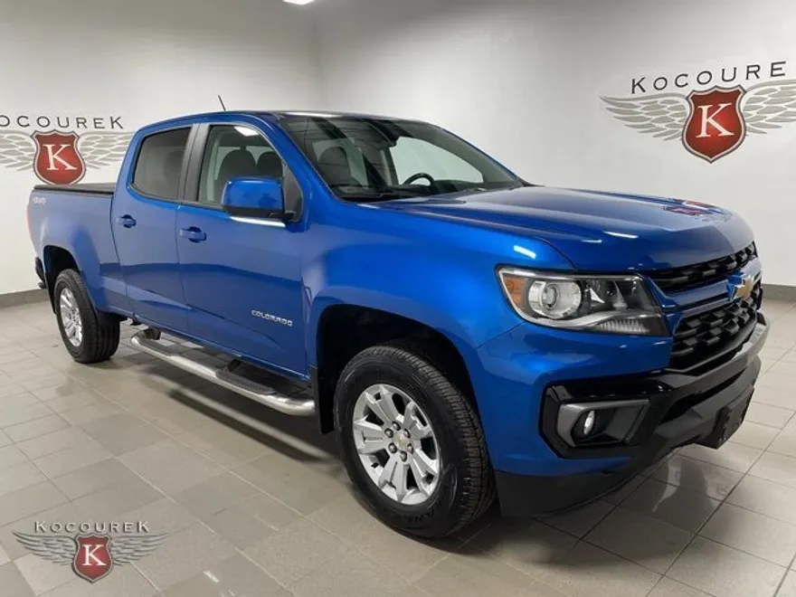 2022 Chevrolet Colorado LT photo 1