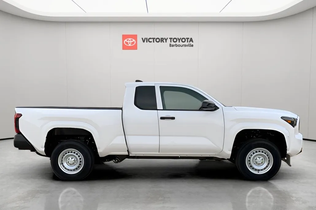 2025 Toyota Tacoma SR 4x4 XtraCab photo 1