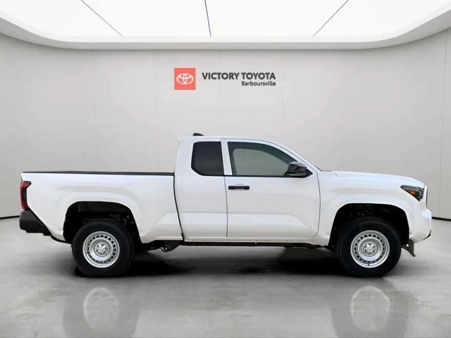 2025 Toyota Tacoma SR 4x4 XtraCab photo 1