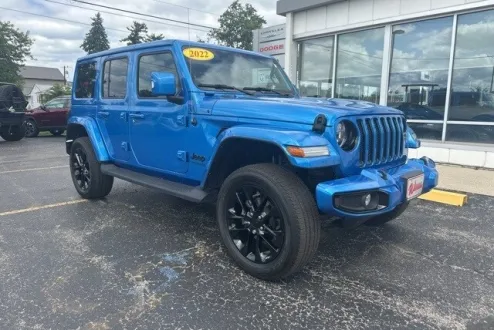 2022 Jeep Wrangler Unlimited Sahara High Altitude photo 2