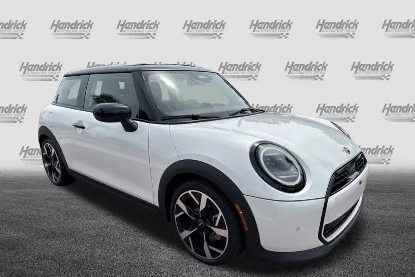 2025 Mini Cooper Hardtop S photo 1