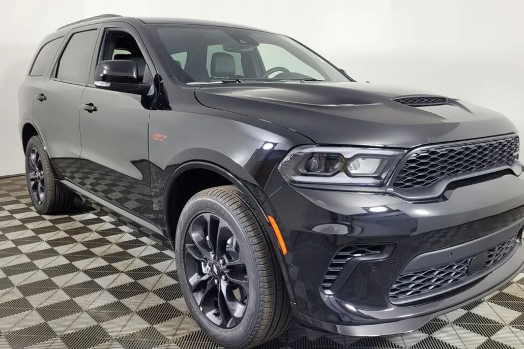 2026 Dodge Durango GT Plus photo 1