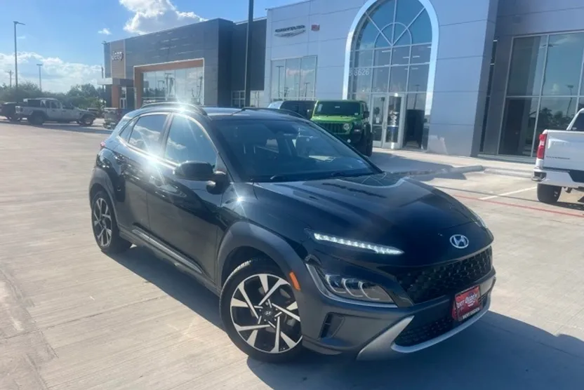 2022 Hyundai Kona Limited photo 1