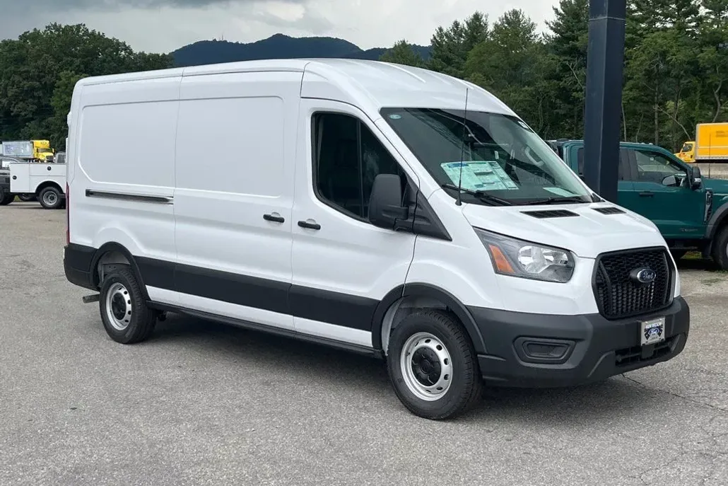 2025 Ford Transit Cargo Van photo 1