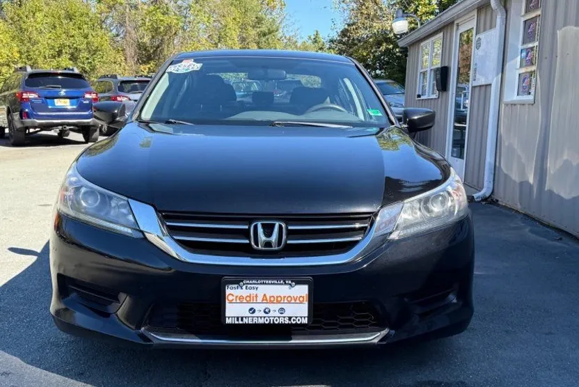 2015 Honda Accord LX photo 1