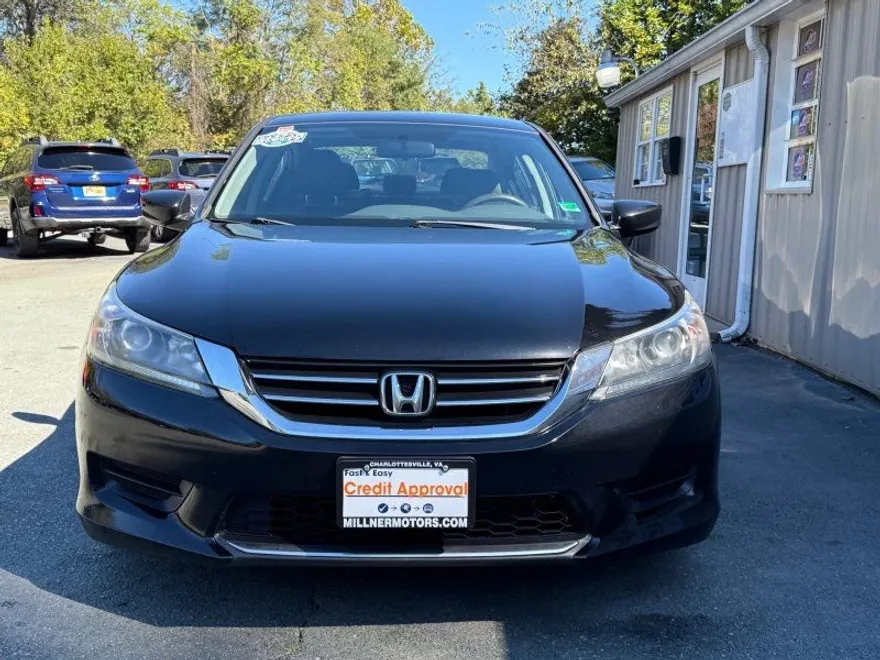 2015 Honda Accord LX photo 1