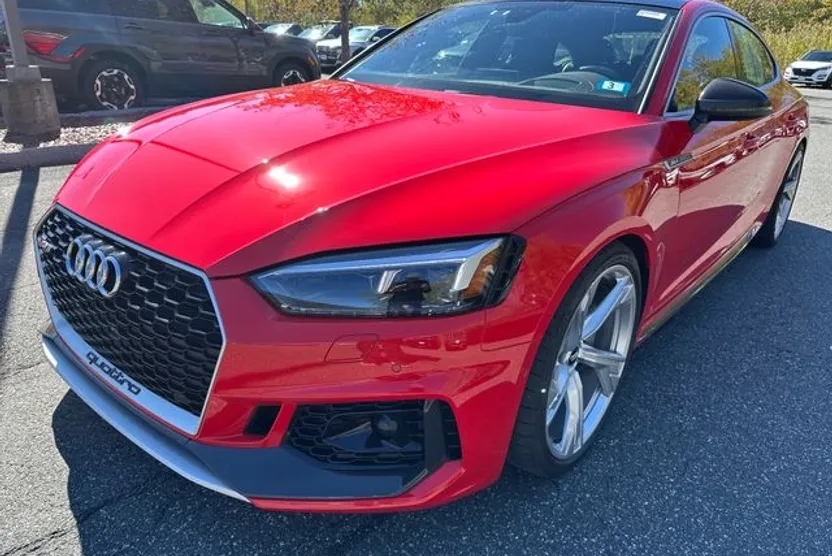 2019 Audi RS 5 photo 1