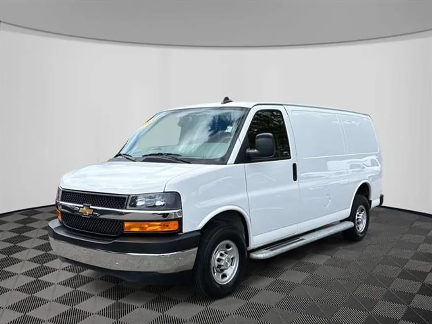 2023 Chevrolet Express 2500 Work Van photo 1