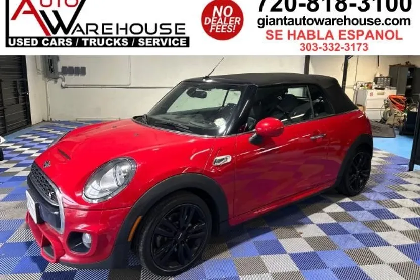2017 Mini Cooper Convertible S photo 1