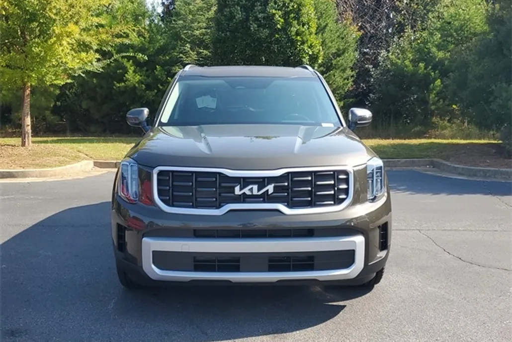 2025 Kia Telluride S photo 1